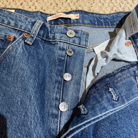 Levi's Ribcage Straight Ankle Jeans - Medium Wash - Size 30 - Picture 5 of 7